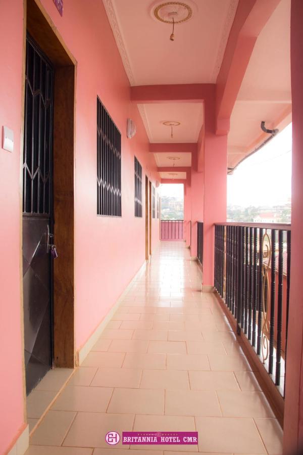 Britannia Hotel Cmr Yaounde Bagian luar foto